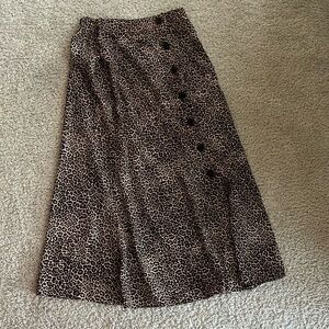 🔥5 for $10 OAK + FORT Leopard Print Skirt